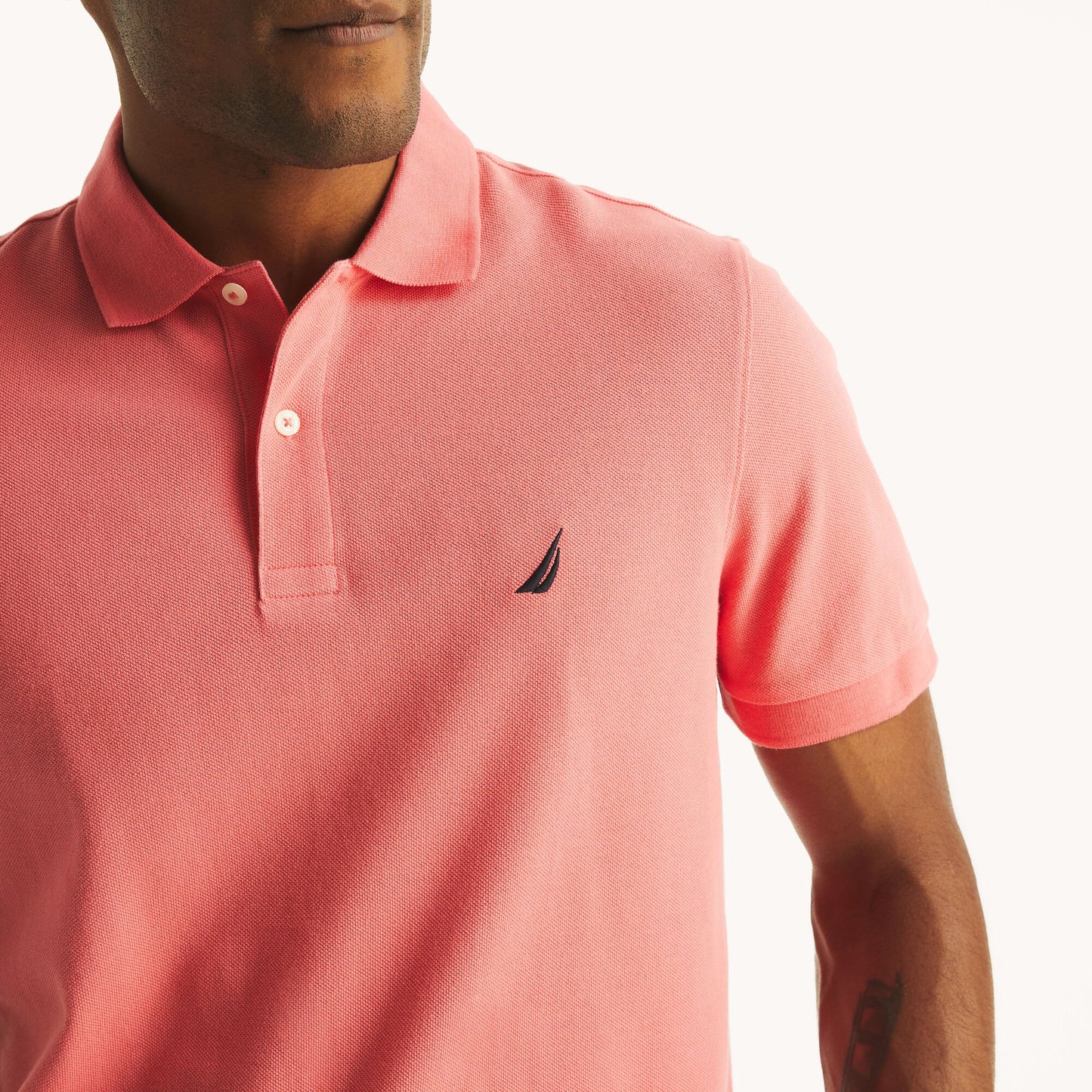 Chemise regular unicolor con logo