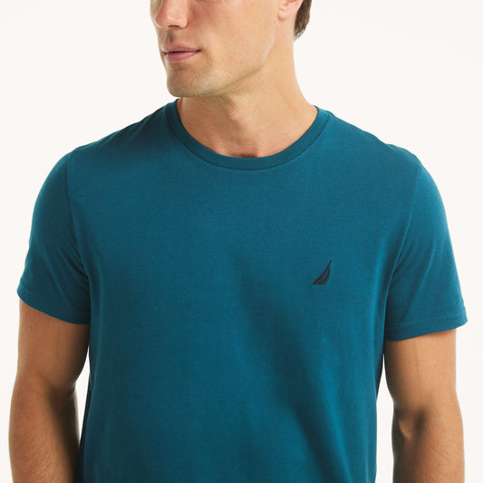 Franela cuello redondo unicolor con logo