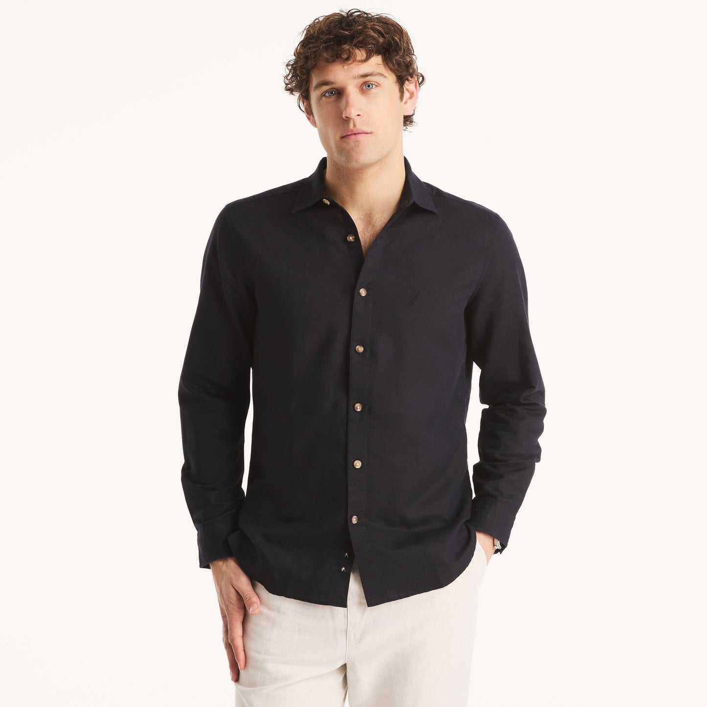 Camisa manga larga unicolor de lino