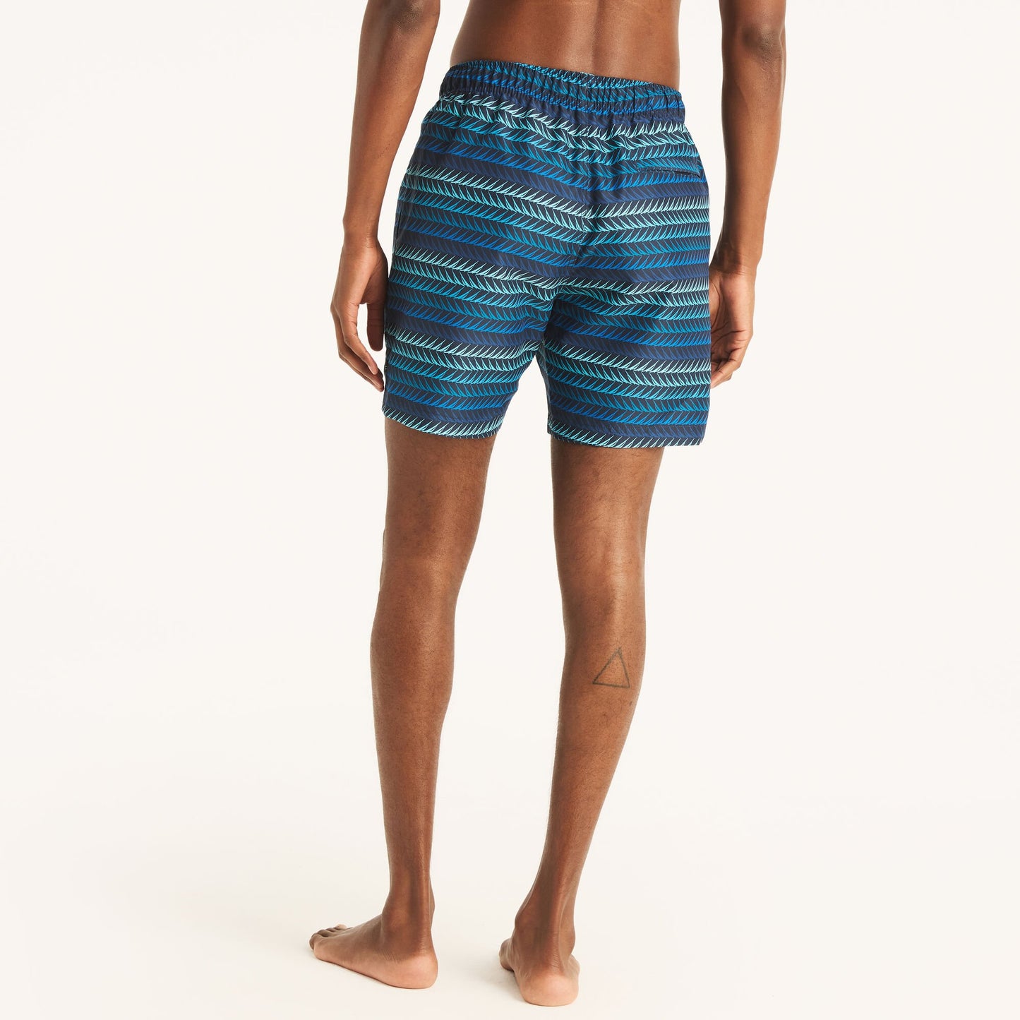 Traje de baño con rayas tipo short 6" secado rapido