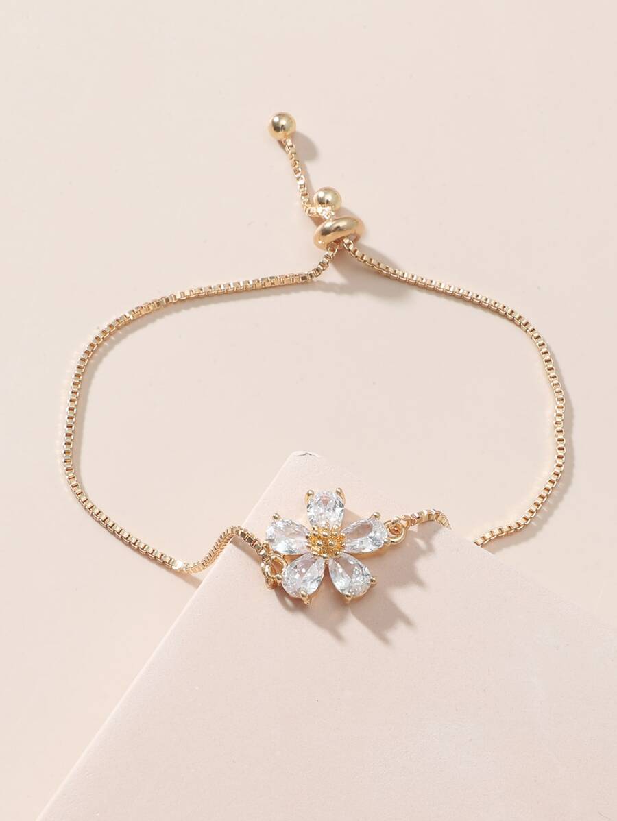 Brazalete ajustable con flor