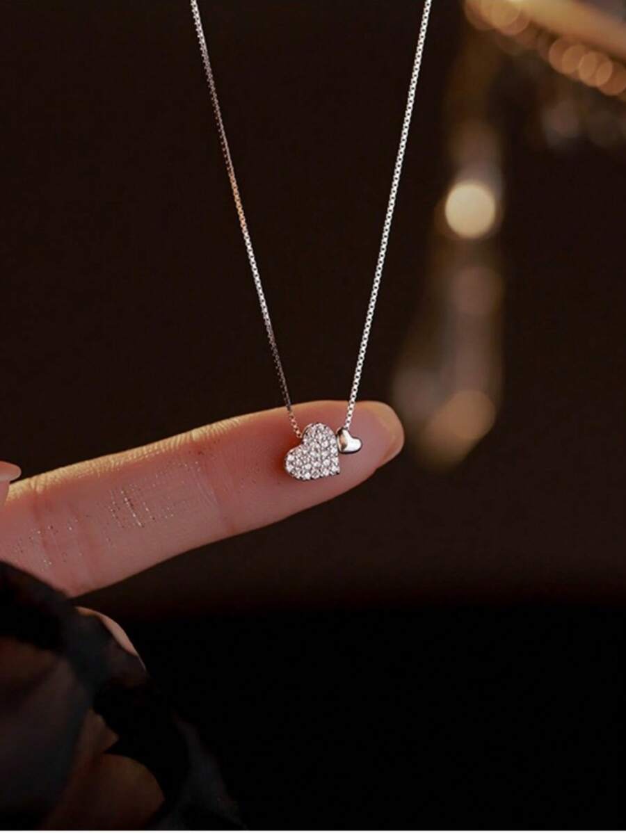 Collar con colgante de corazón