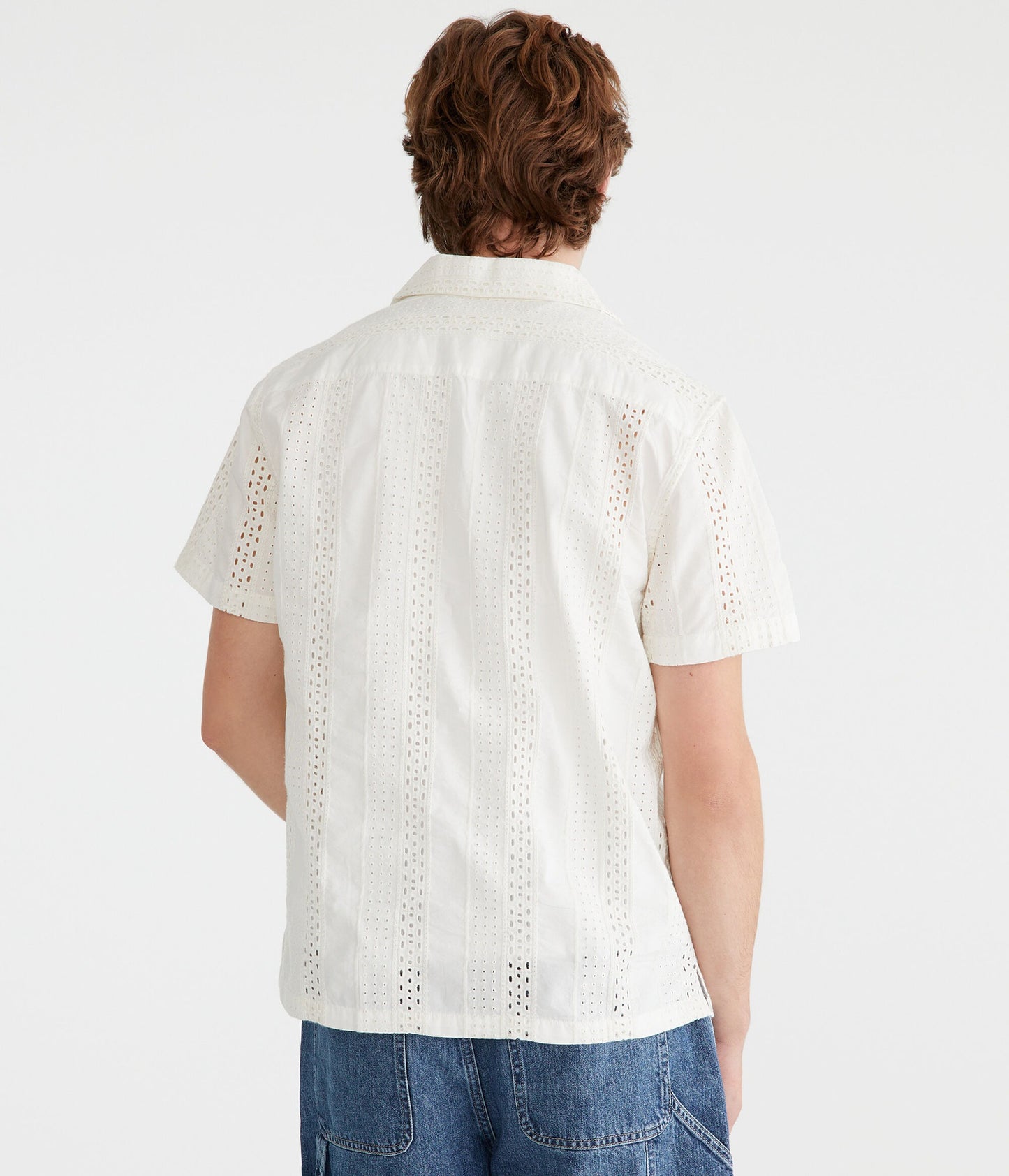 Camisa manga corta con ojal texturizado