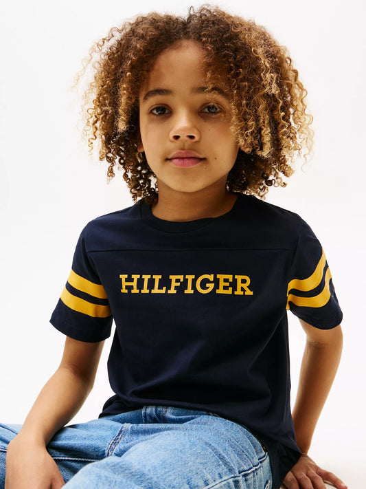 Franela cuello redondo con estampado central