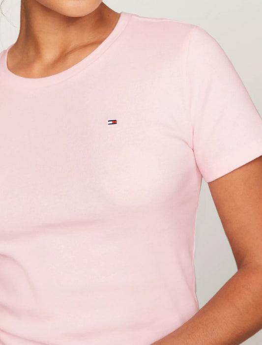 Franela cuello redondo unicolor con logo