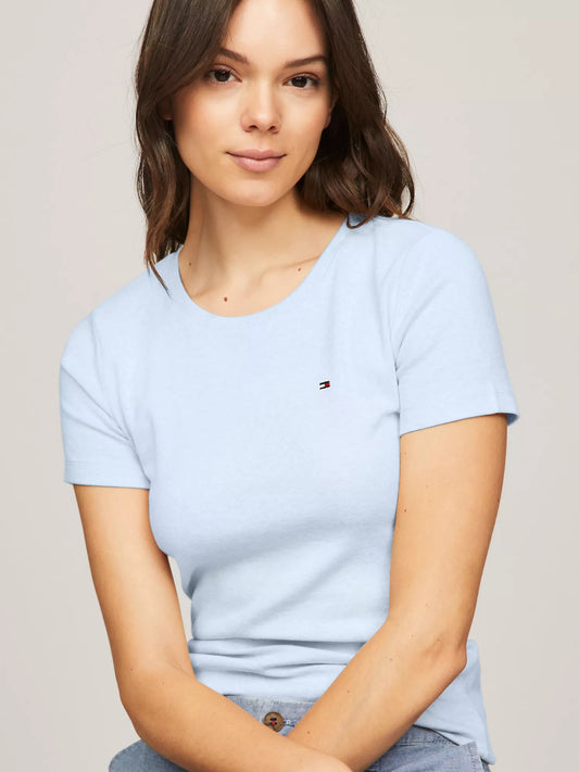 Franela cuello redondo unicolor con logo