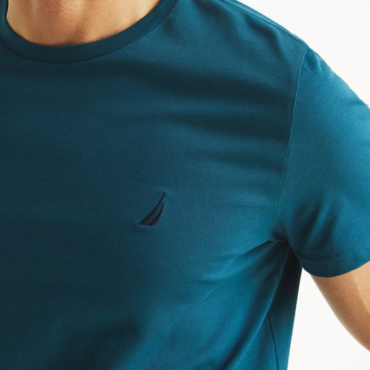 Franela cuello redondo unicolor con logo