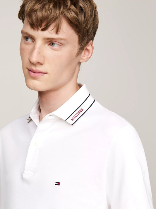 Chemise de algodón con logo en cuello ribeteado