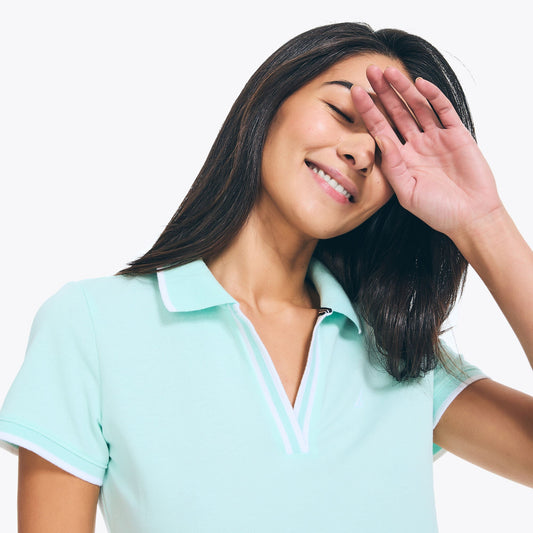 Chemise cuello en V sin botones