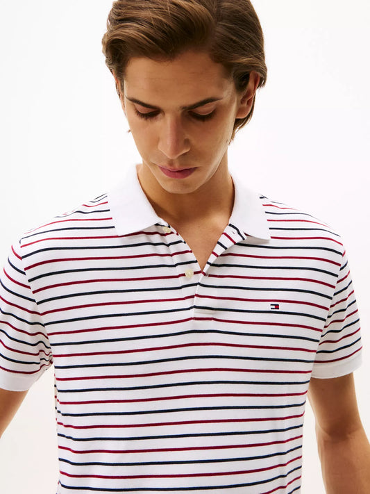 Chemise regular con patrón de rayas