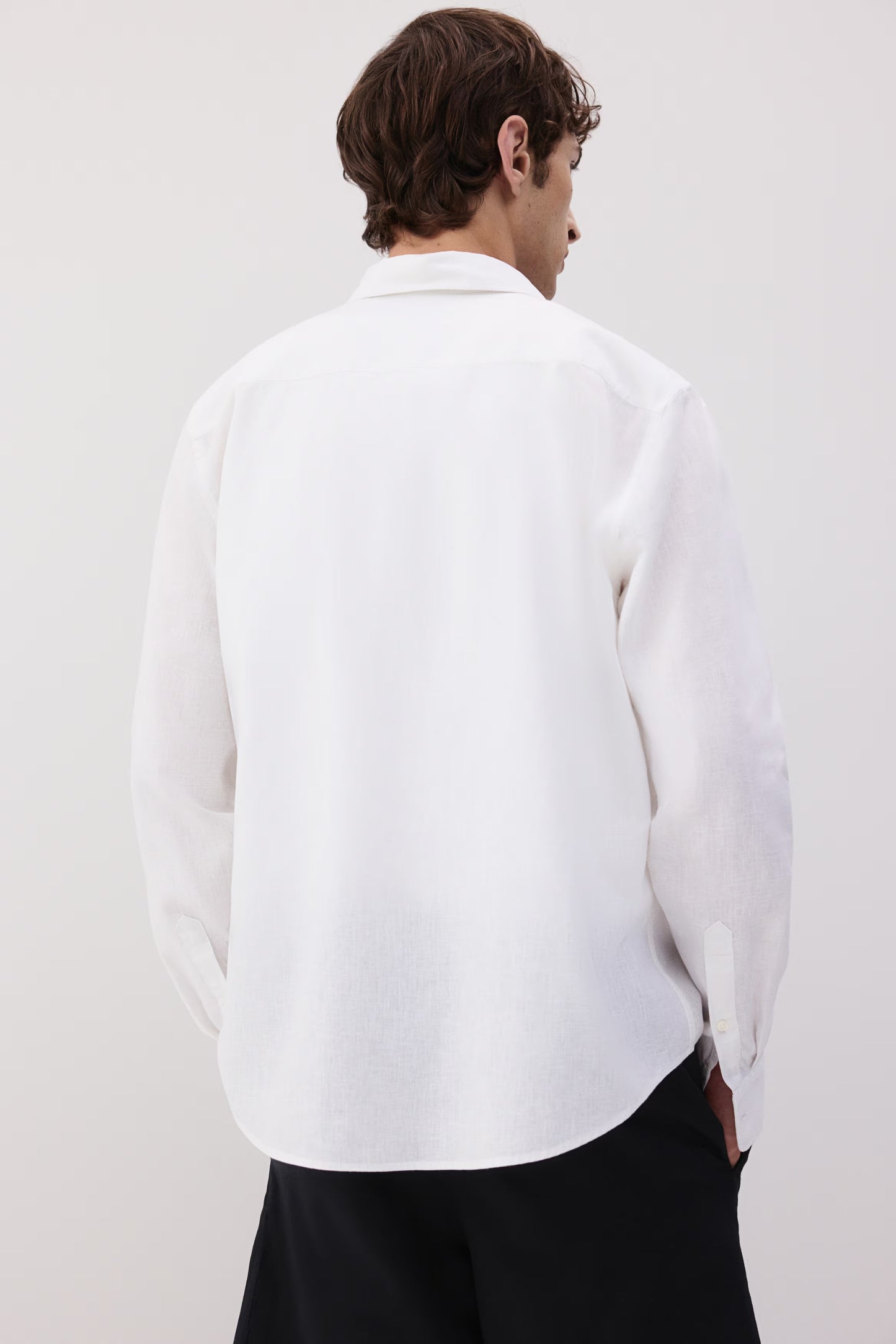 Camisa manga larga unicolor de lino