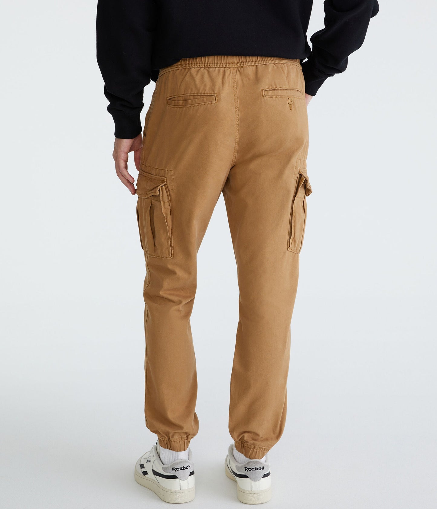 Pantalón cargo tipo jogger