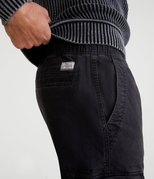 Pantalón cargo recto negro
