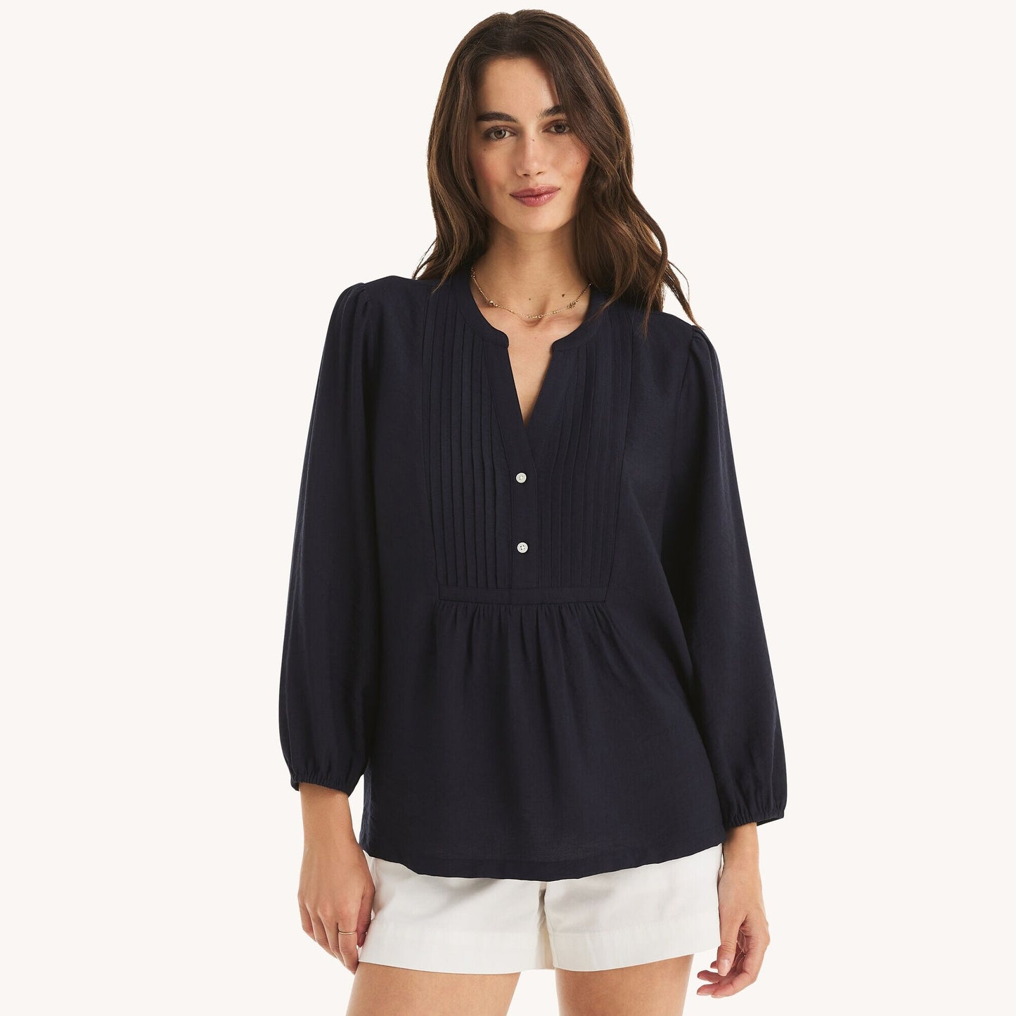 Blusa cuello en V manga larga con botones