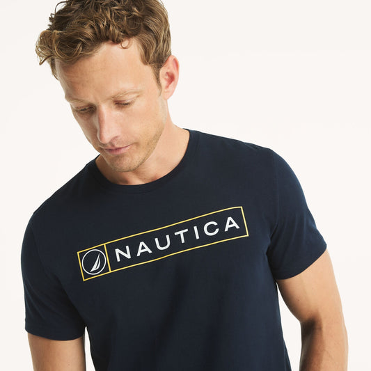 Franela cuello redondo con estampado central