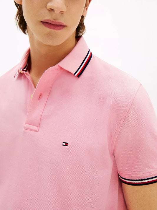 Chemise unicolor con cuello ribeteado