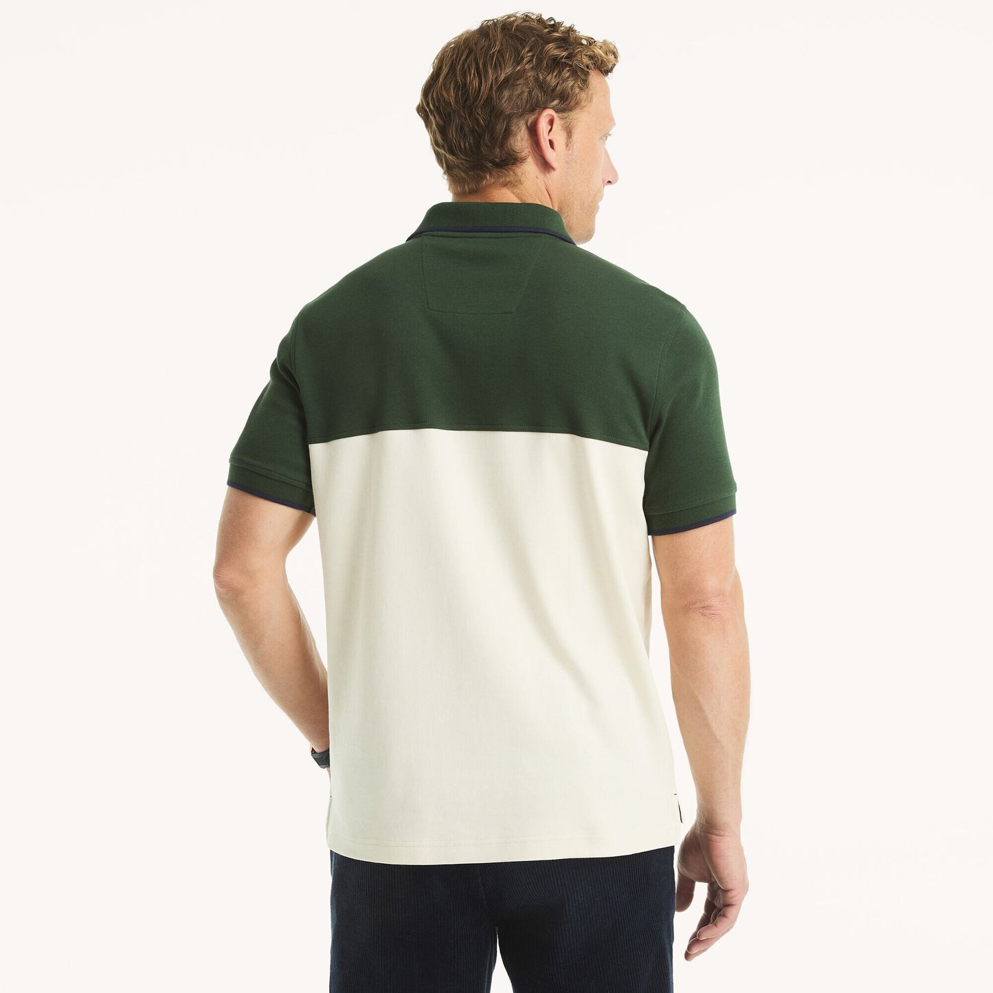 Chemise de algodón ajustada con colores combinados