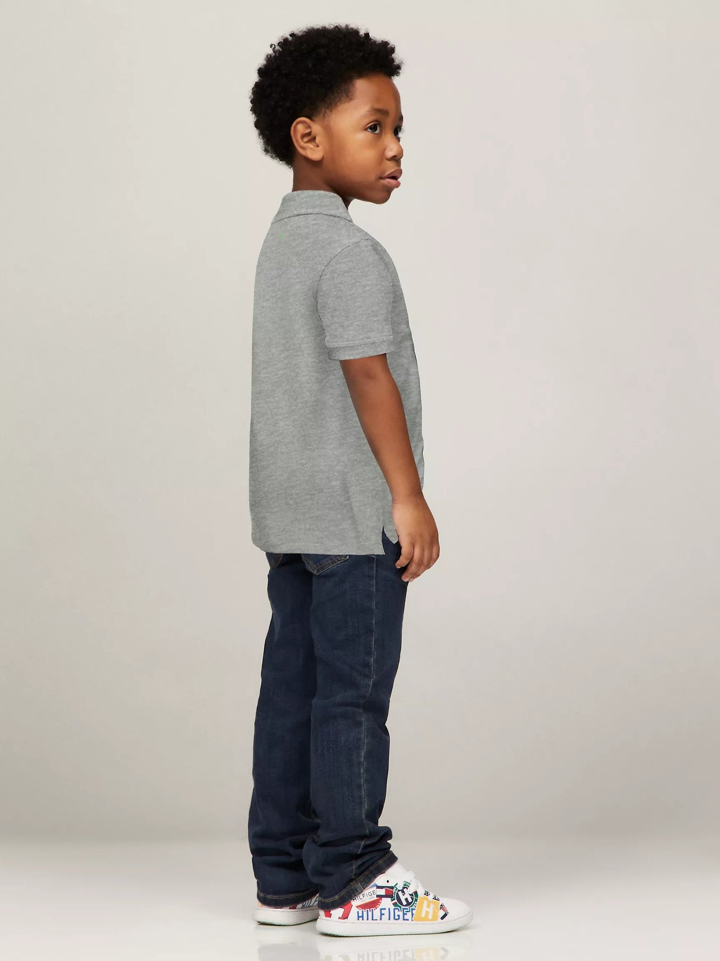 Chemise unicolor con logo para niño