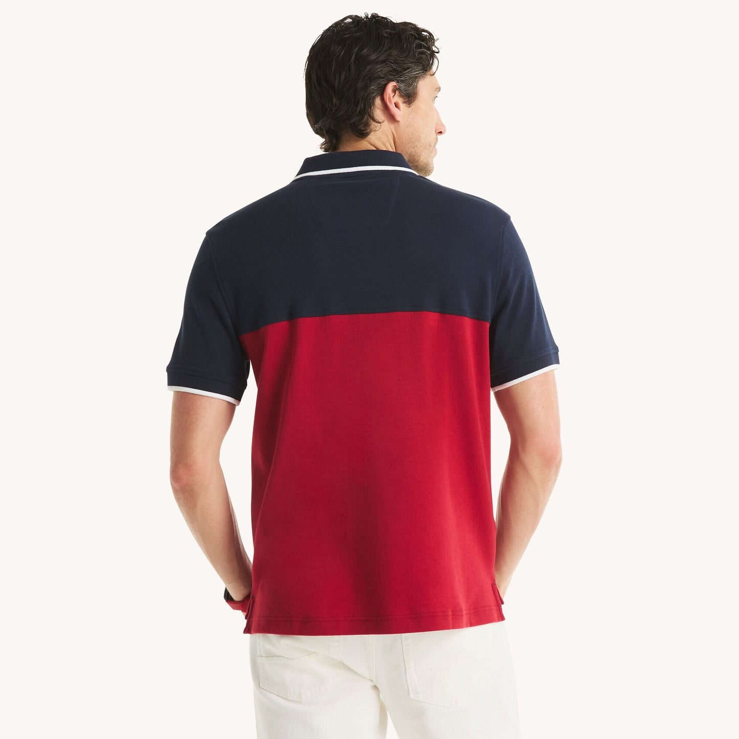 Chemise de algodón ajustada con colores combinados