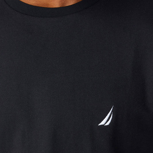 Franela cuello redondo unicolor con logo