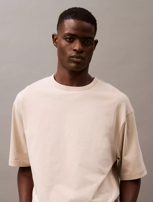 Franela unicolor cuello redondo