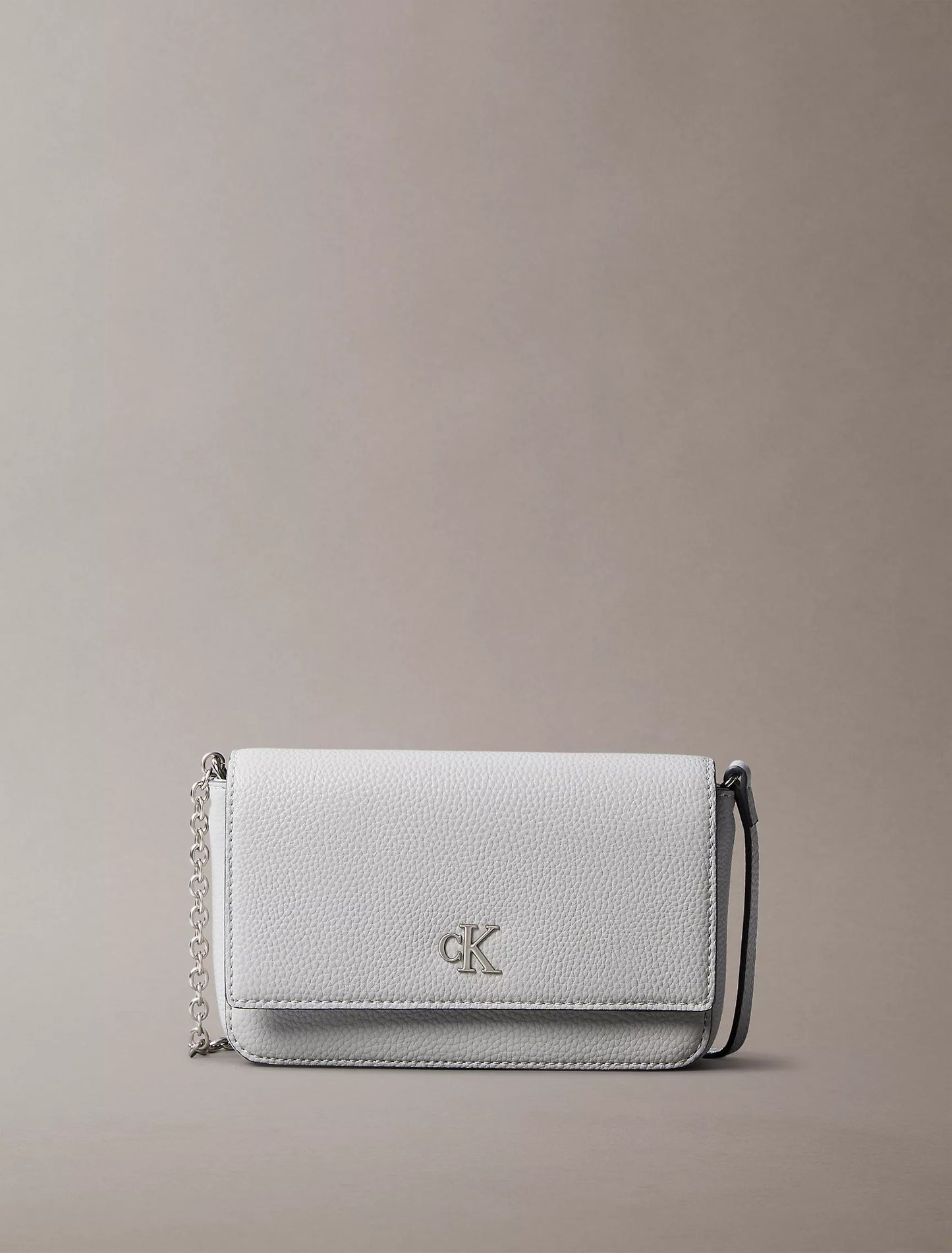 Cartera pequeña con logo