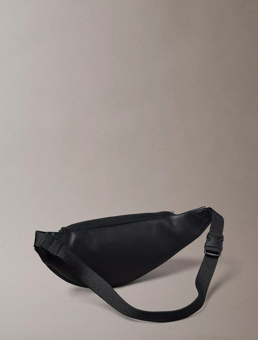 Bolso tipo koala con logo