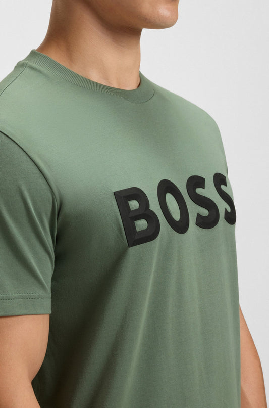 Franela cuello redondo unicolor con logo en 3D