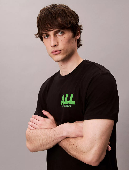 Franela holgada cuello redondo con estampado