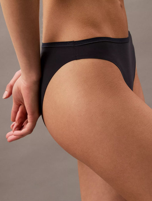 Panty de ajuste perfecto tipo bikini