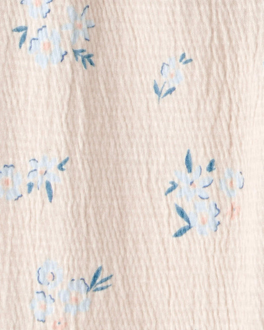 Conjunto sueter y pantalón para niña pequeña