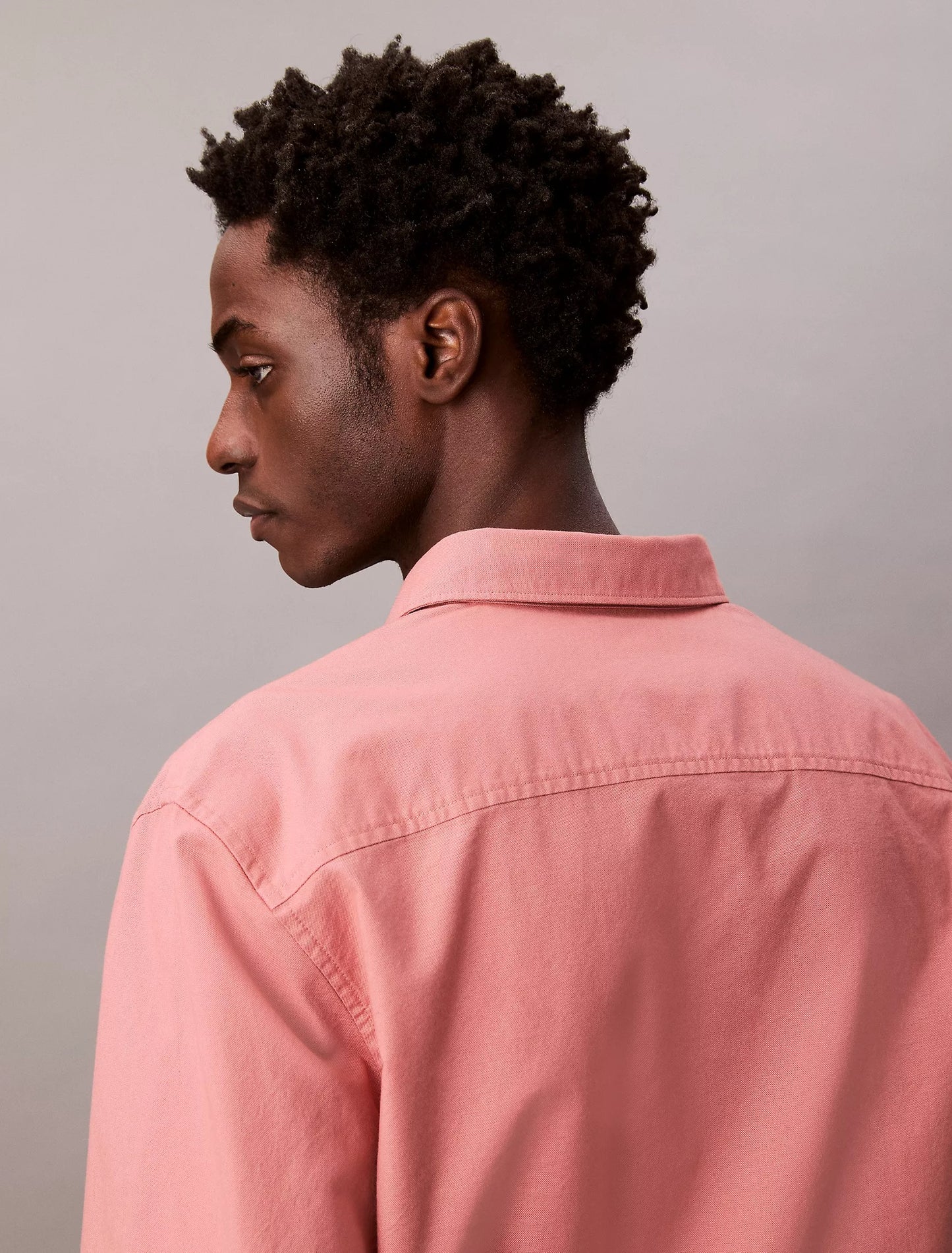 Camisa manga larga unicolor Oxford con logo