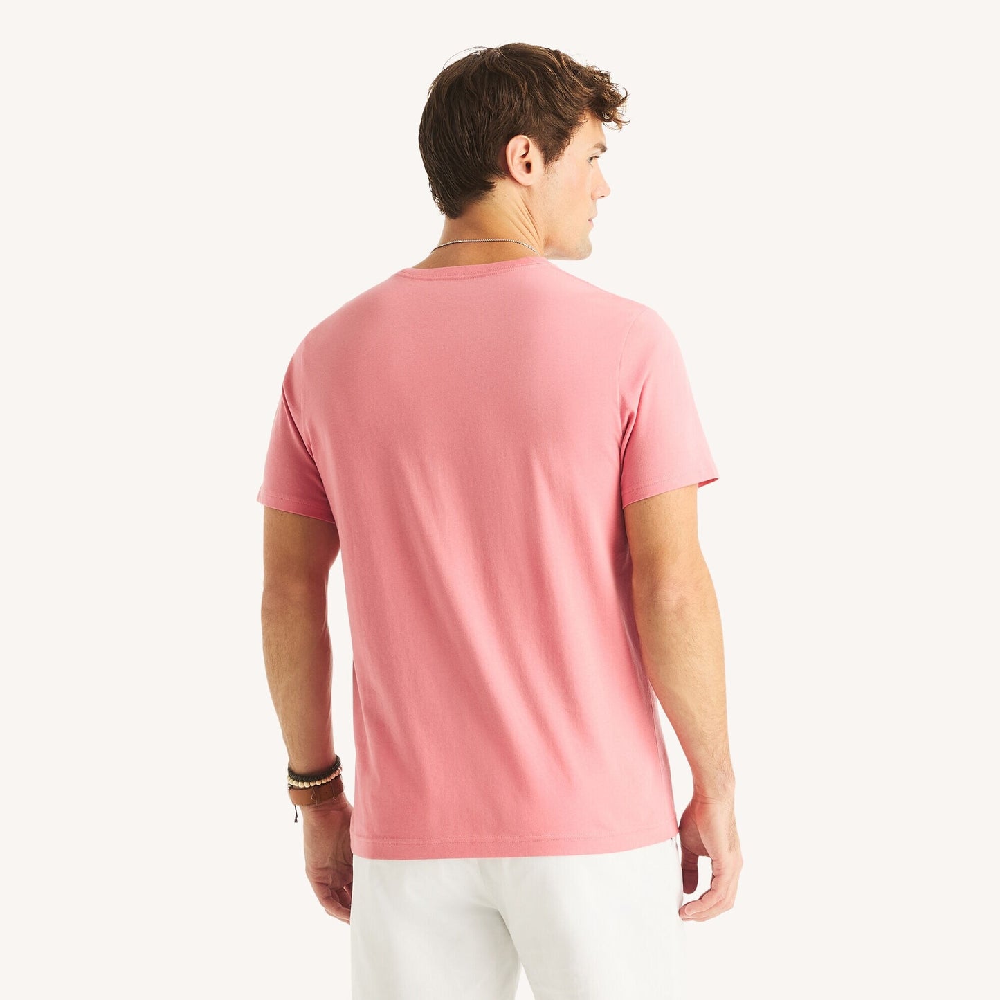 Franela cuello redondo unicolor con logo