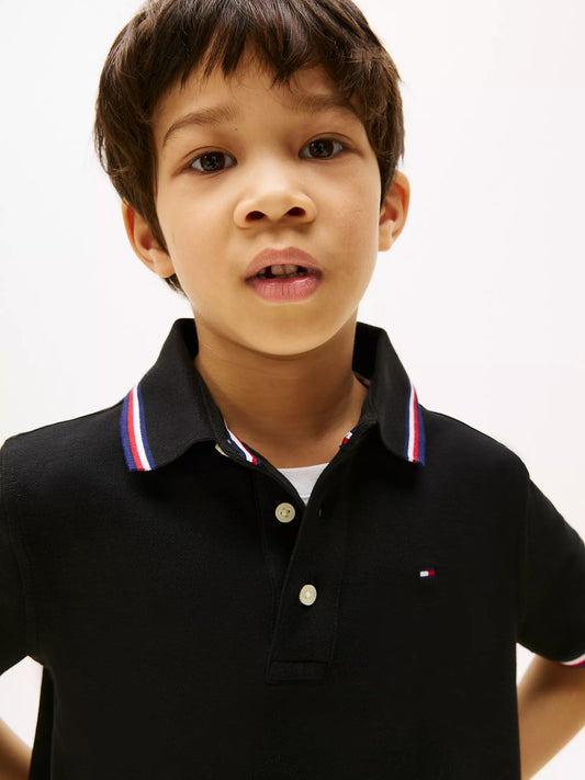 Chemise unicolor con cuello ribeteado para niño
