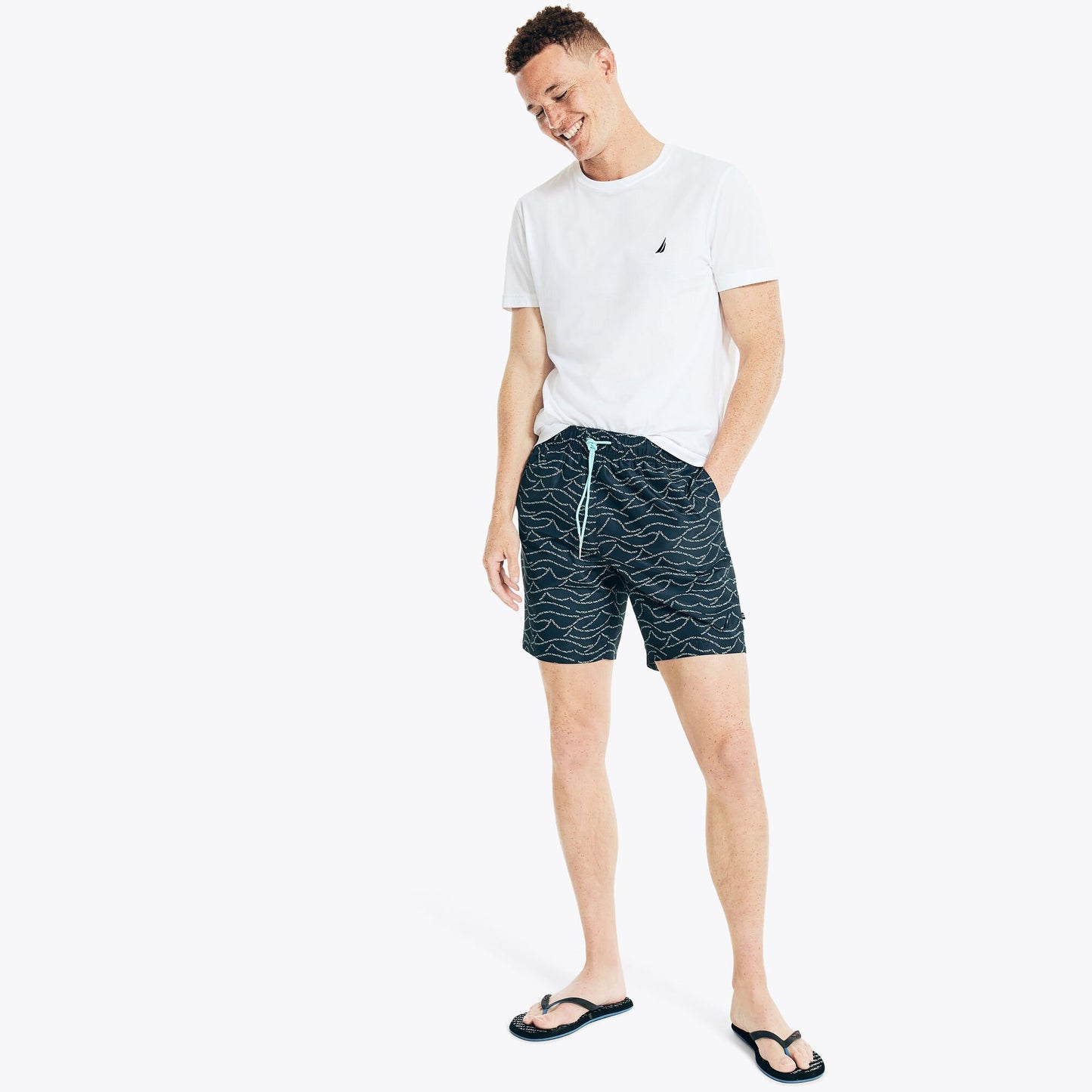 Traje de baño logo en olas tipo short 8" secado rápido