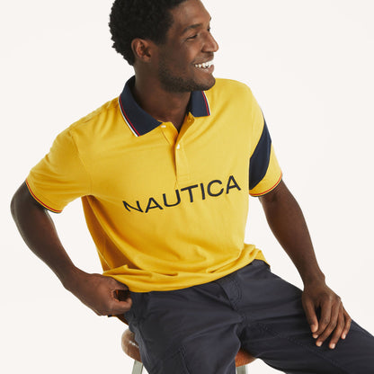 Chemise de algodón con logo bordado central