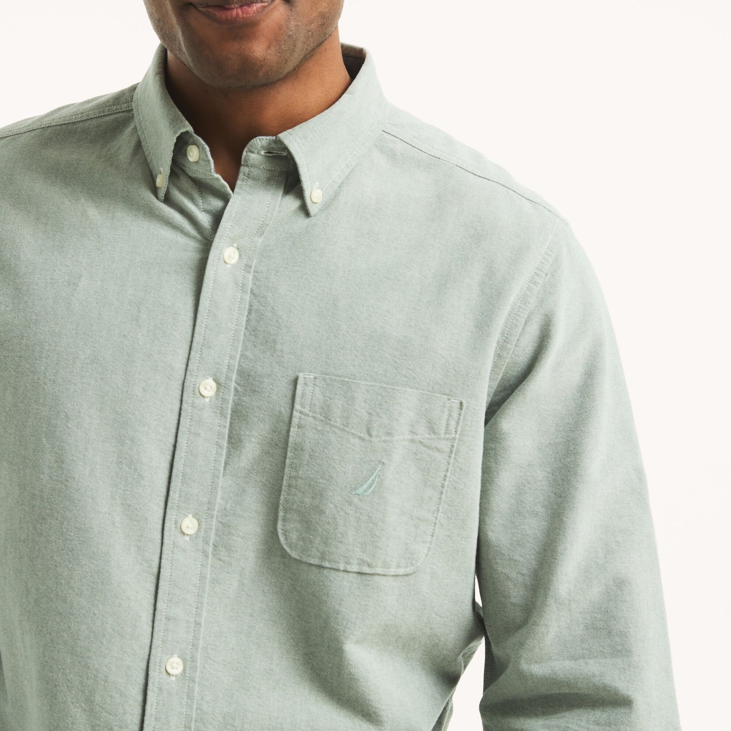 Camisa manga larga unicolor Oxford