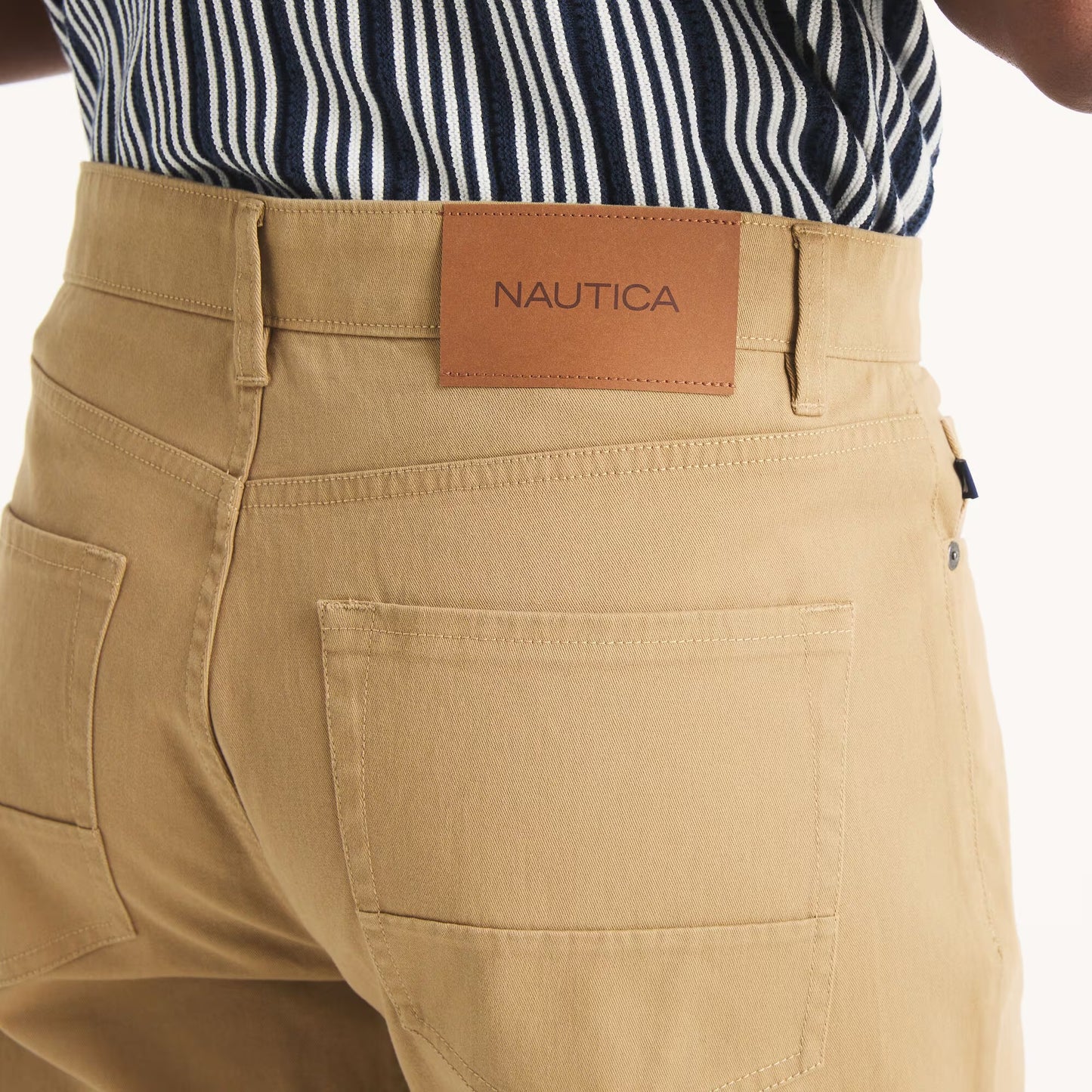 Pantalon elastico regular corte recto