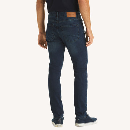 Jean atletico elástico semi ajustado