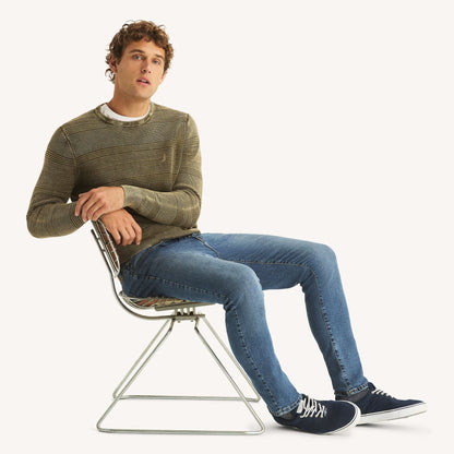 Jean atletico elástico semi ajustado