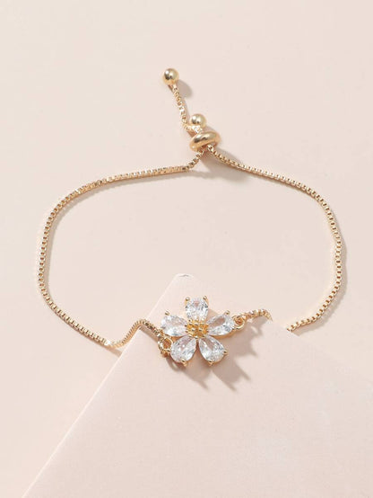 Brazalete ajustable con flor