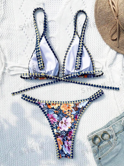 Bañador bikini con estampado floral