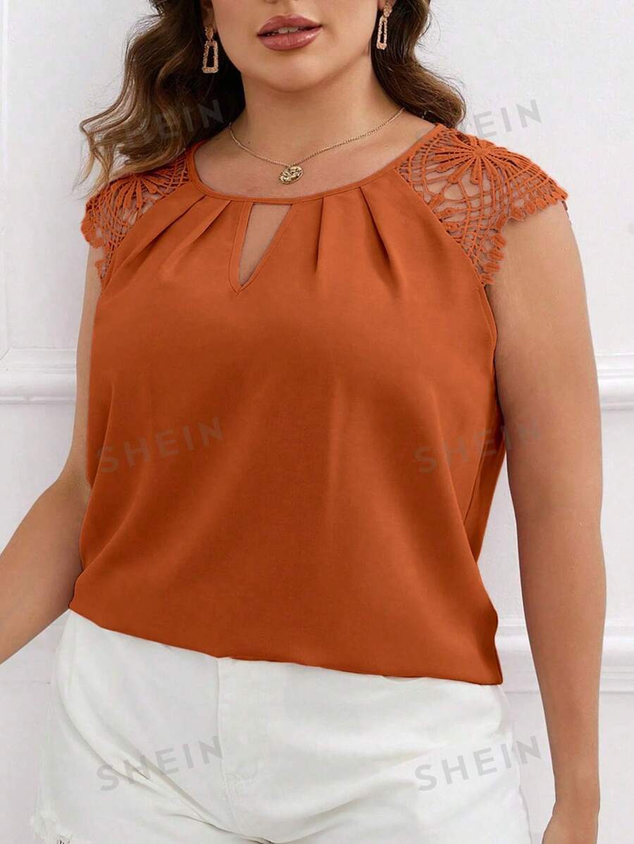 Blusa con encaje en contraste