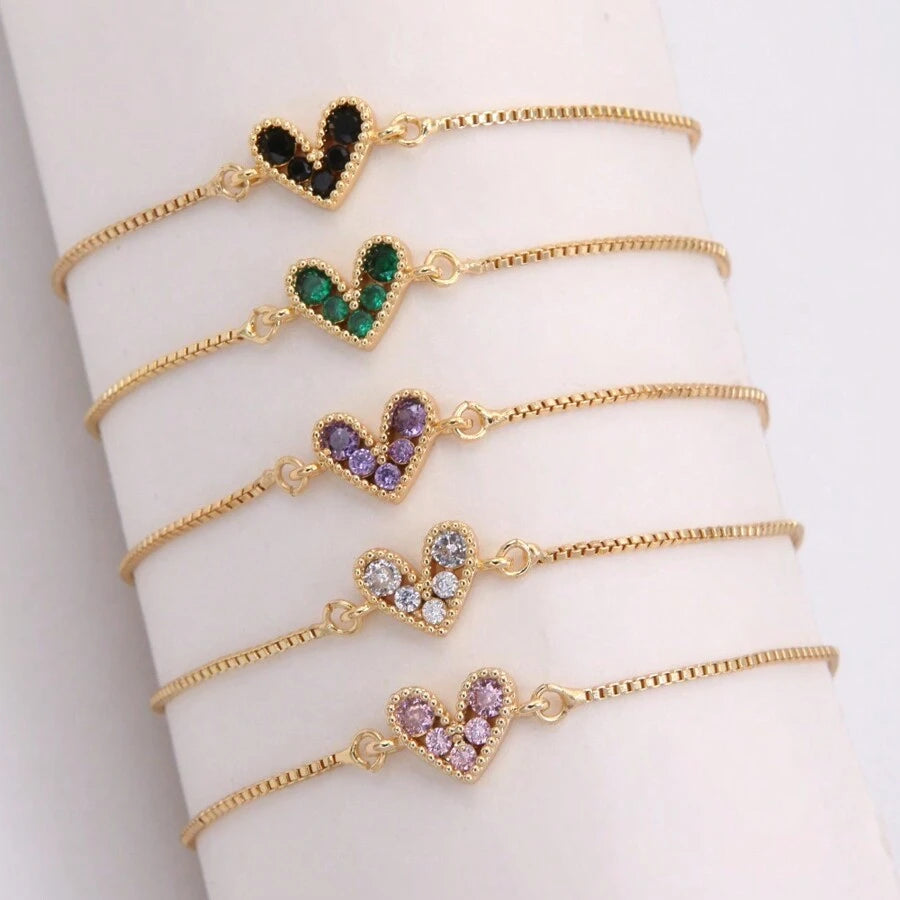 Brazalete con diseño de corazón