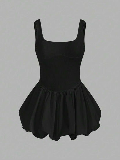 Vestido acampanado unicolor