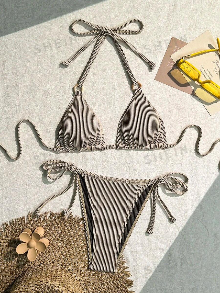 Conjunto de bikini con estampado de rayas