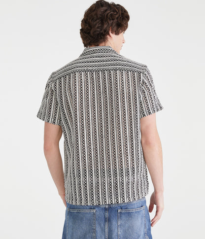 Camisa manga corta texturizada con rayas