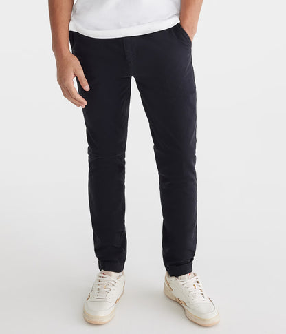 Pantalon chino ajustado