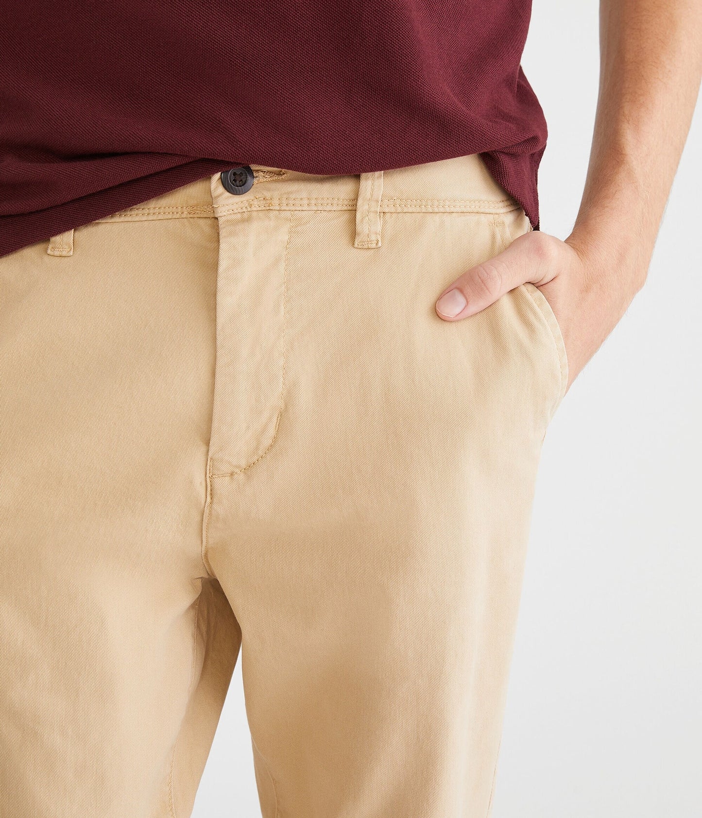 Pantalon chino ajustado