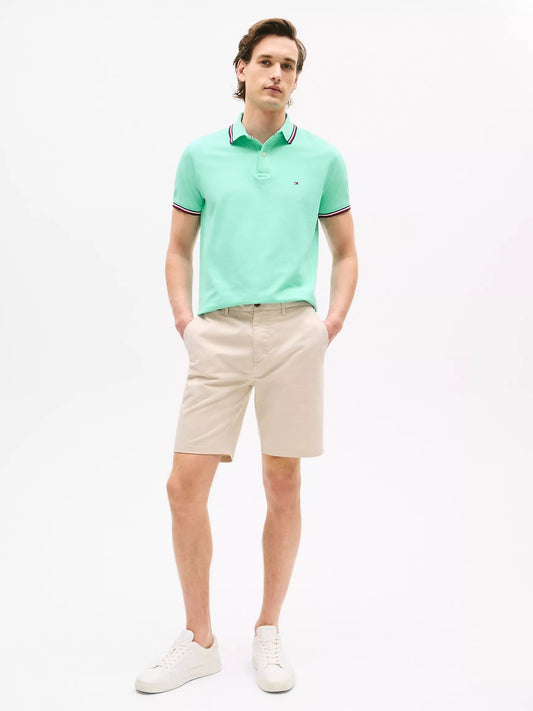 Chemise unicolor con cuello ribeteado